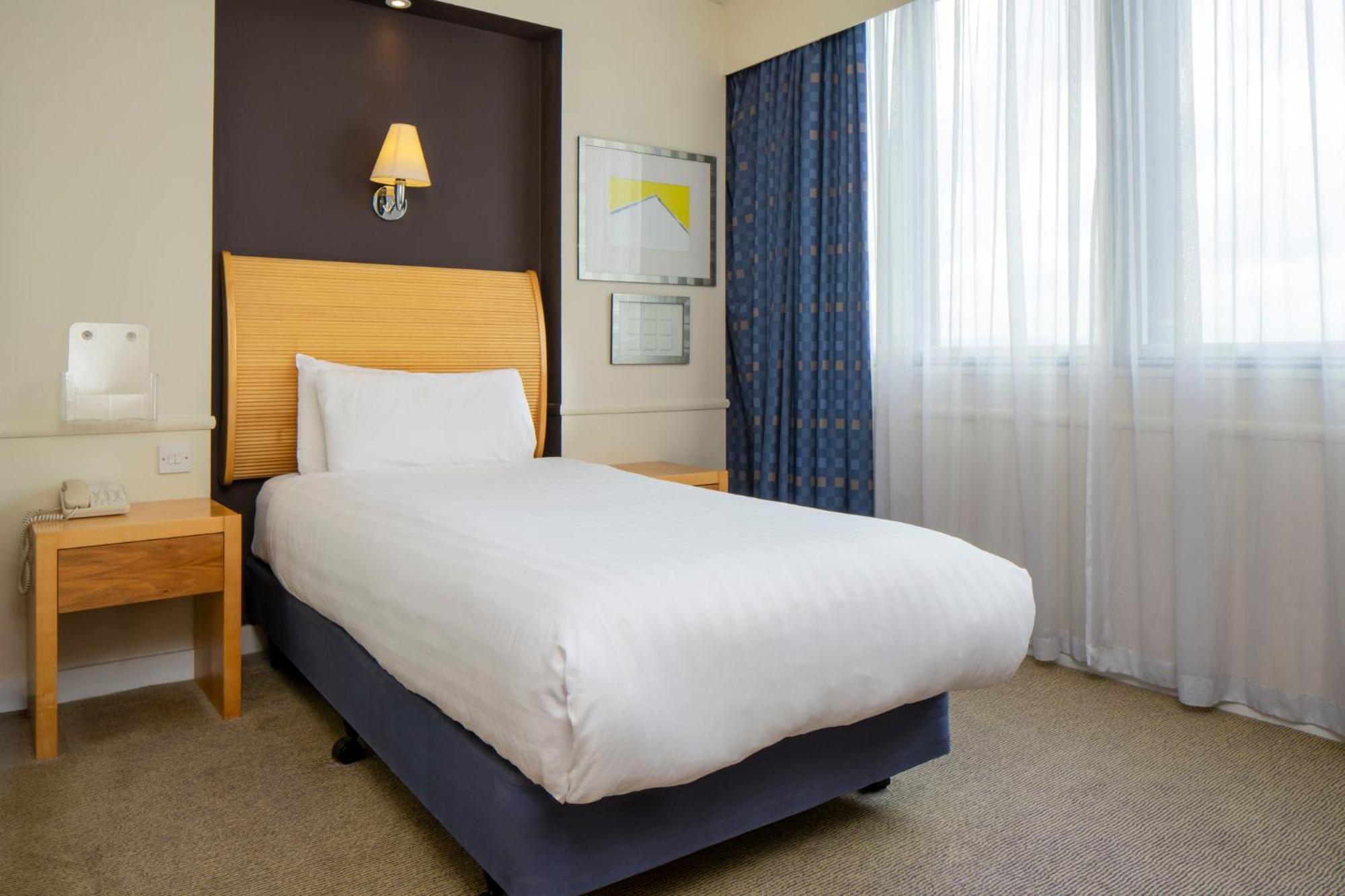 Holiday Inn - Glasgow Airport By Ihg Paisley Exterior foto